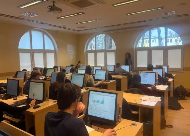 Olimpiada Statystyczna na Wydziale Zarządzania UG – ponad            80 licealistów w rywalizacji…