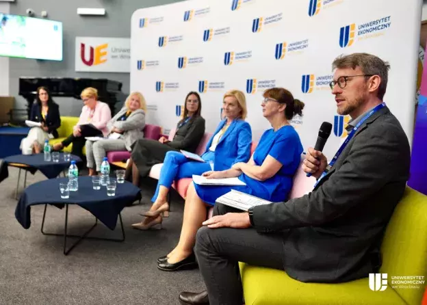 „Rachunkowość 5.0 w kontekście wyzwań ekologicznych” – dr hab. Arleta Szadziewska, prof. UG wzięła…